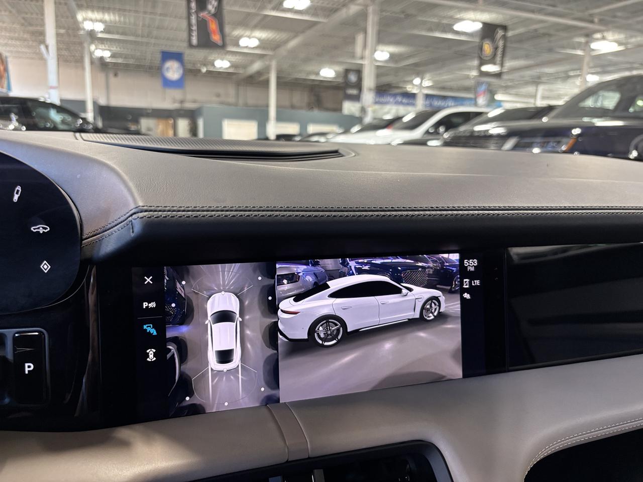 2020 Porsche Taycan Turbo|CLUSTERNAV|3DCAM|BOSE|MATRIXLED|CREAMLEATHER Photo