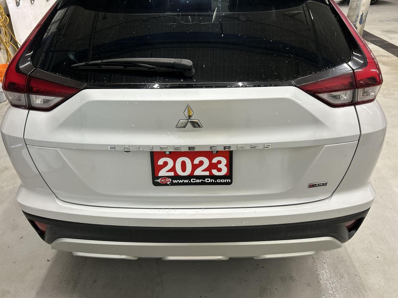 2023 Mitsubishi Eclipse Cross SEL AWD | HTD LEATHER | CARPLAY | 360 CAM | HUD Photo