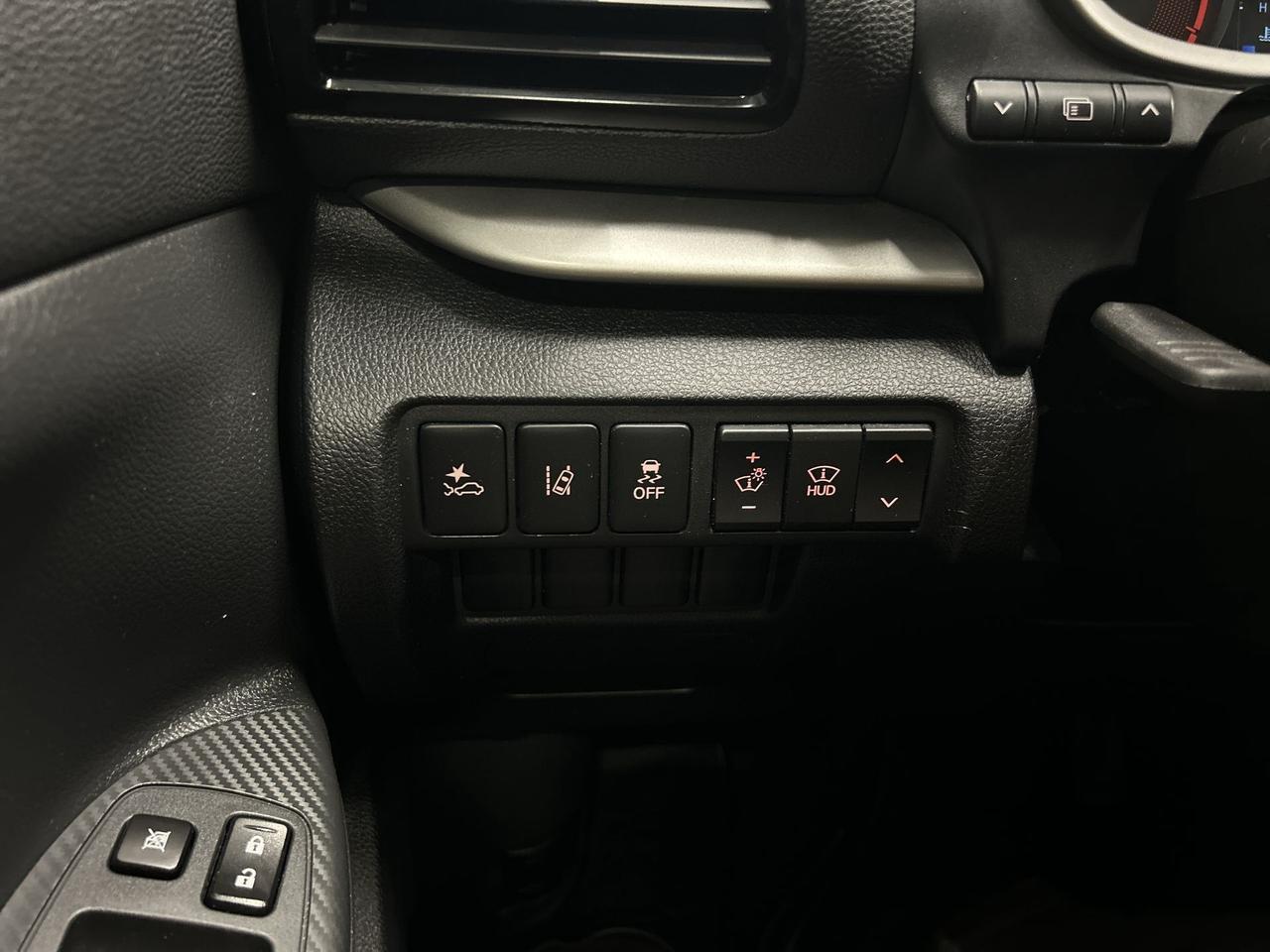 2023 Mitsubishi Eclipse Cross SEL AWD | HTD LEATHER | CARPLAY | 360 CAM | HUD Photo