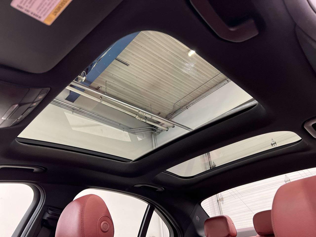2016 Mercedes-Benz C-Class C300 PREMIUM AWD | AMG SPORT | LEATHER | PANO ROOF Photo