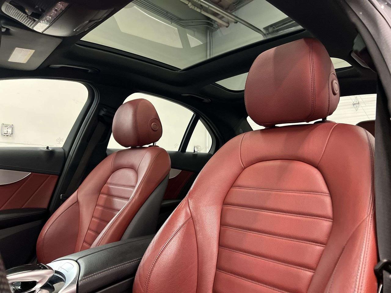 2016 Mercedes-Benz C-Class C300 PREMIUM AWD | AMG SPORT | LEATHER | PANO ROOF Photo