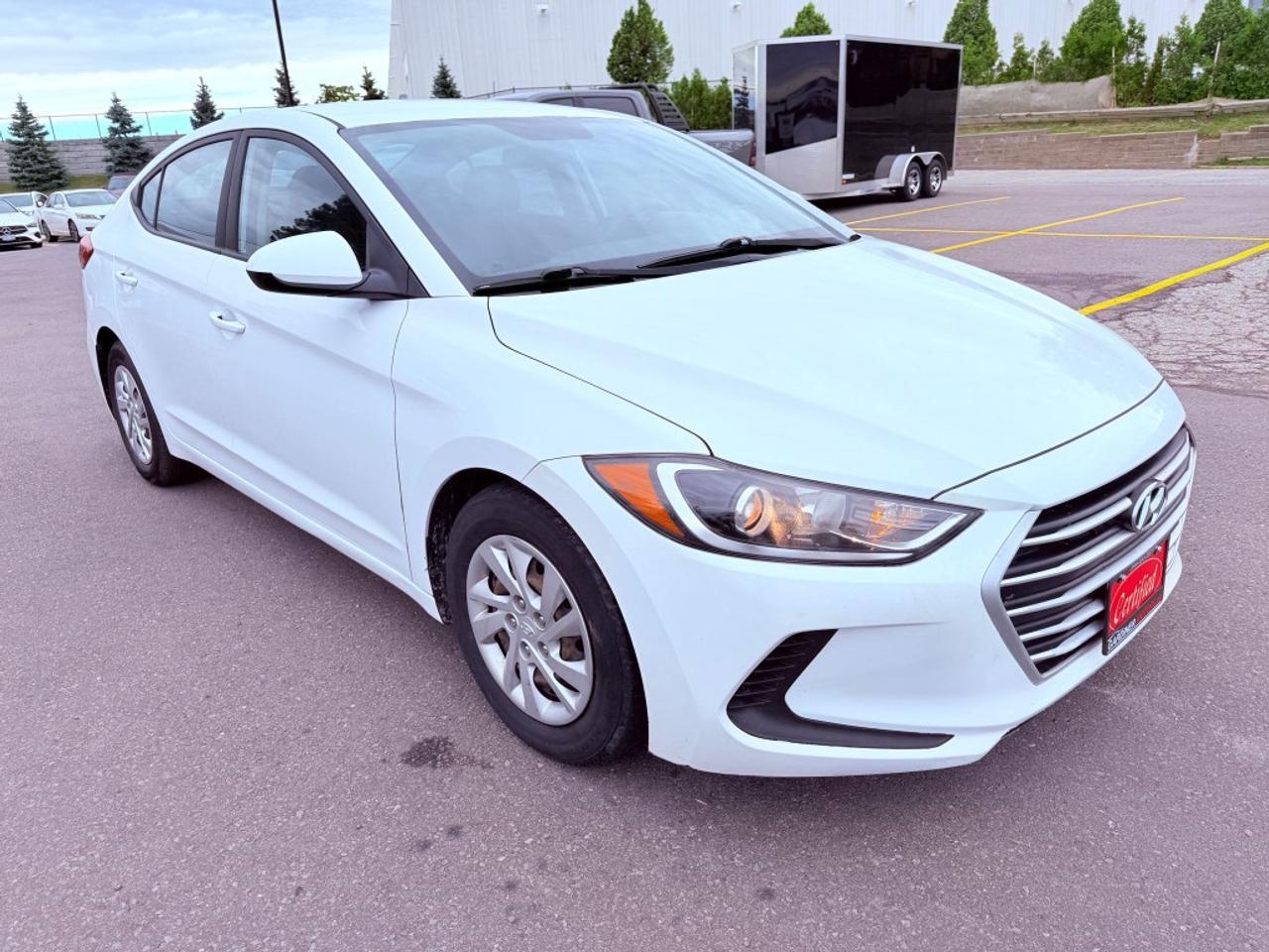 2017 Hyundai Elantra 4dr Sedan Automatic LE Photo