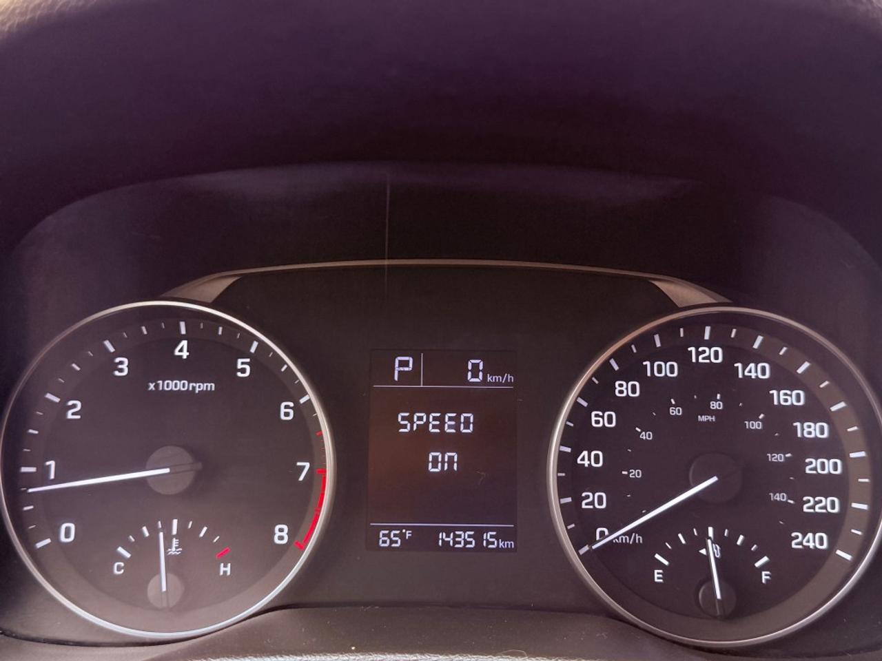 2017 Hyundai Elantra 4dr Sedan Automatic LE Photo