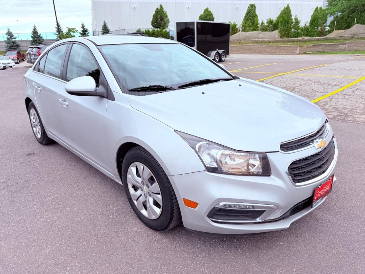 2015 Chevrolet Cruze 4dr Sedan 1LT Photo