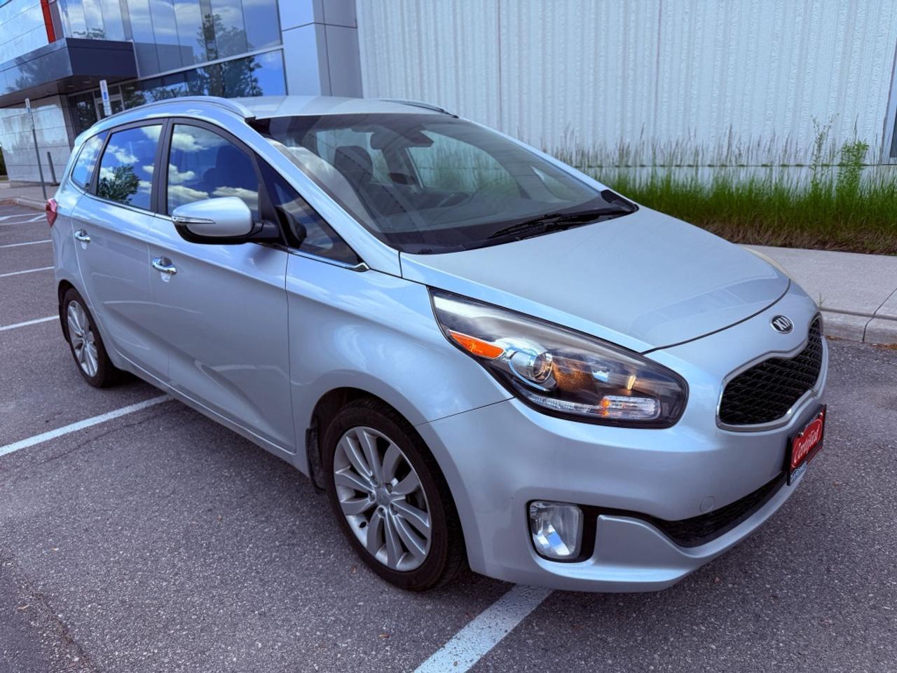 2015 Kia Rondo 4dr Wagon Automatic EX Value Photo2