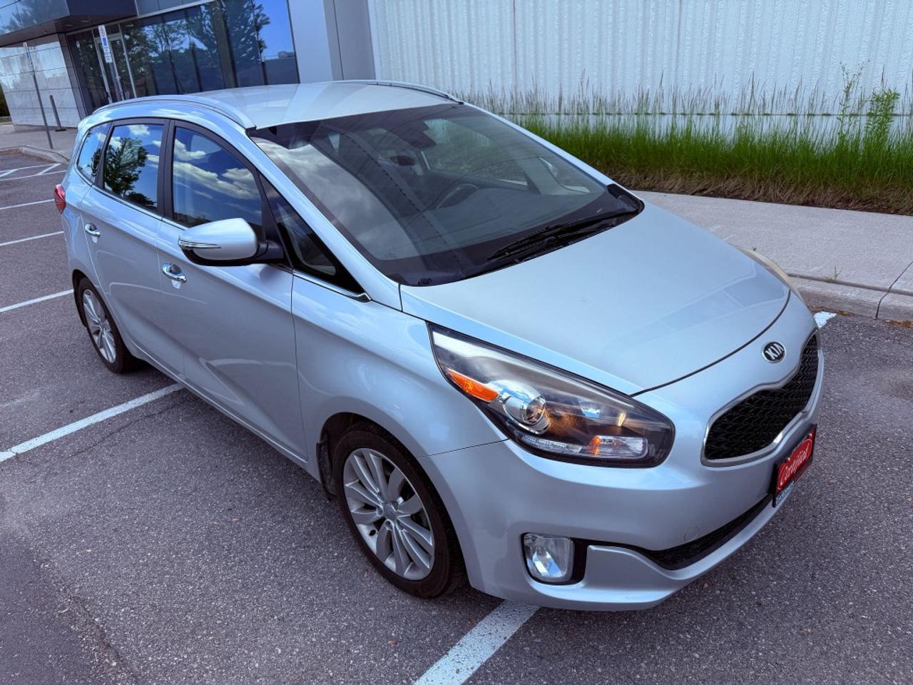 2015 Kia Rondo 4dr Wagon Automatic EX Value Photo3