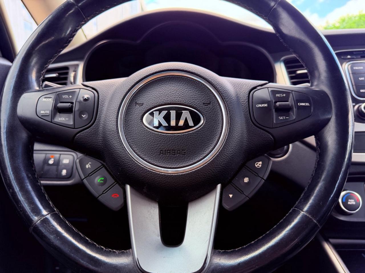 2015 Kia Rondo 4dr Wagon Automatic EX Value Photo