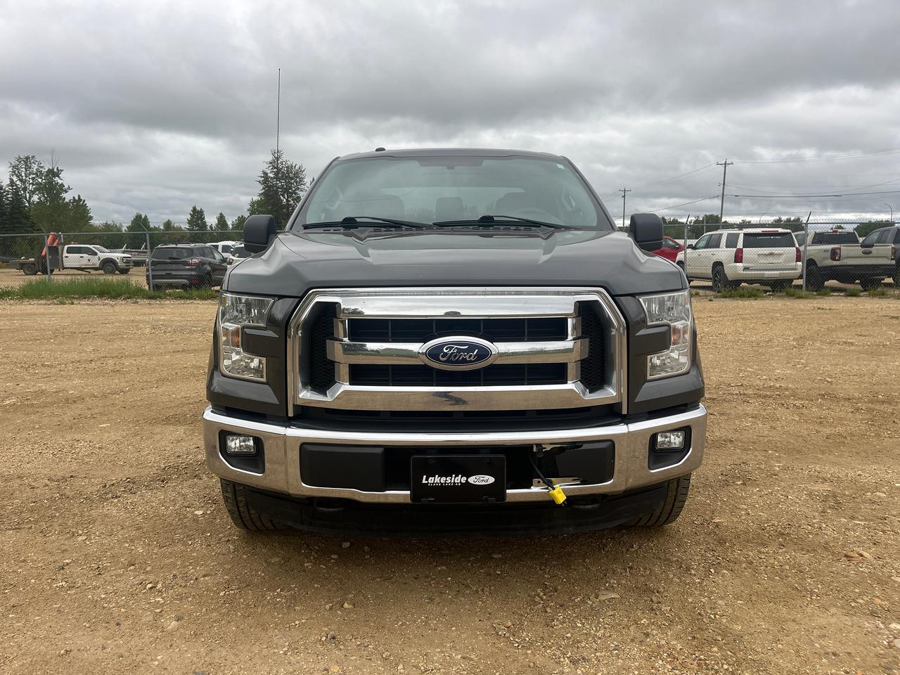 2015 Ford F-150 XLT Photo1