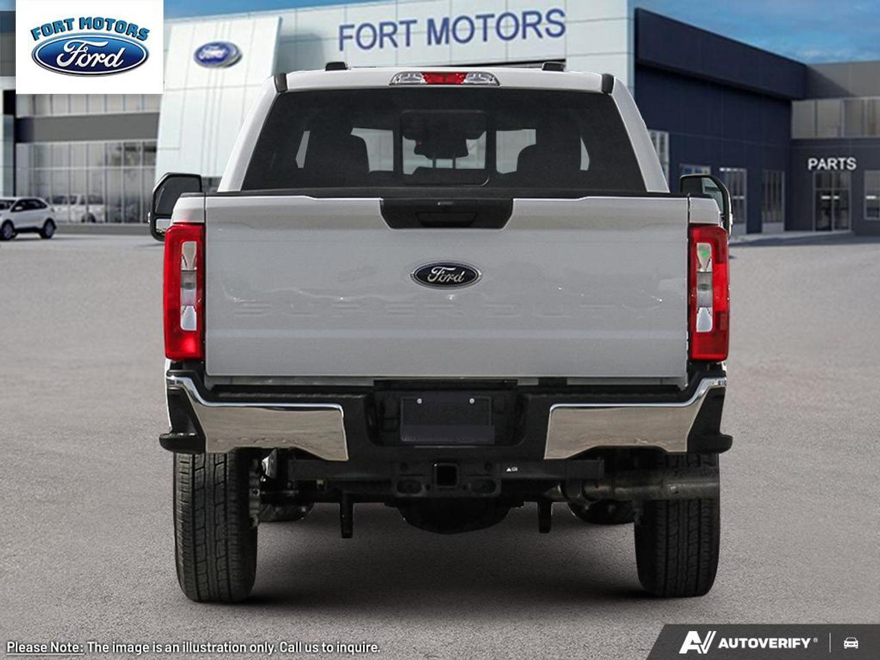 2026 Ford SuperDuty F-250® XLT Photo4