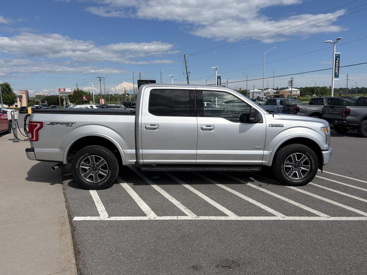 2017 Ford F-150 XLT Photo