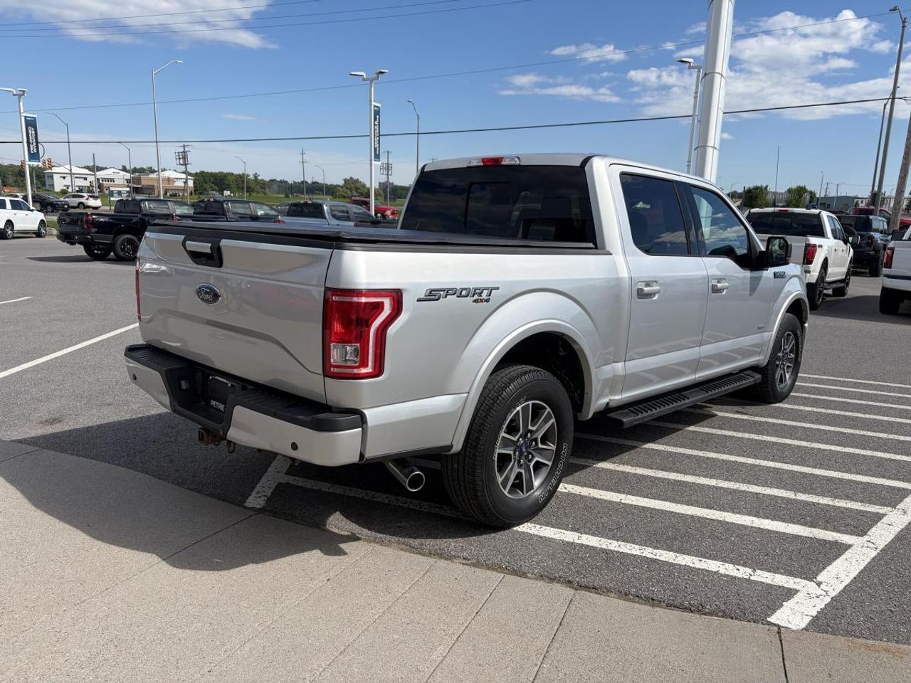 2017 Ford F-150 XLT Photo