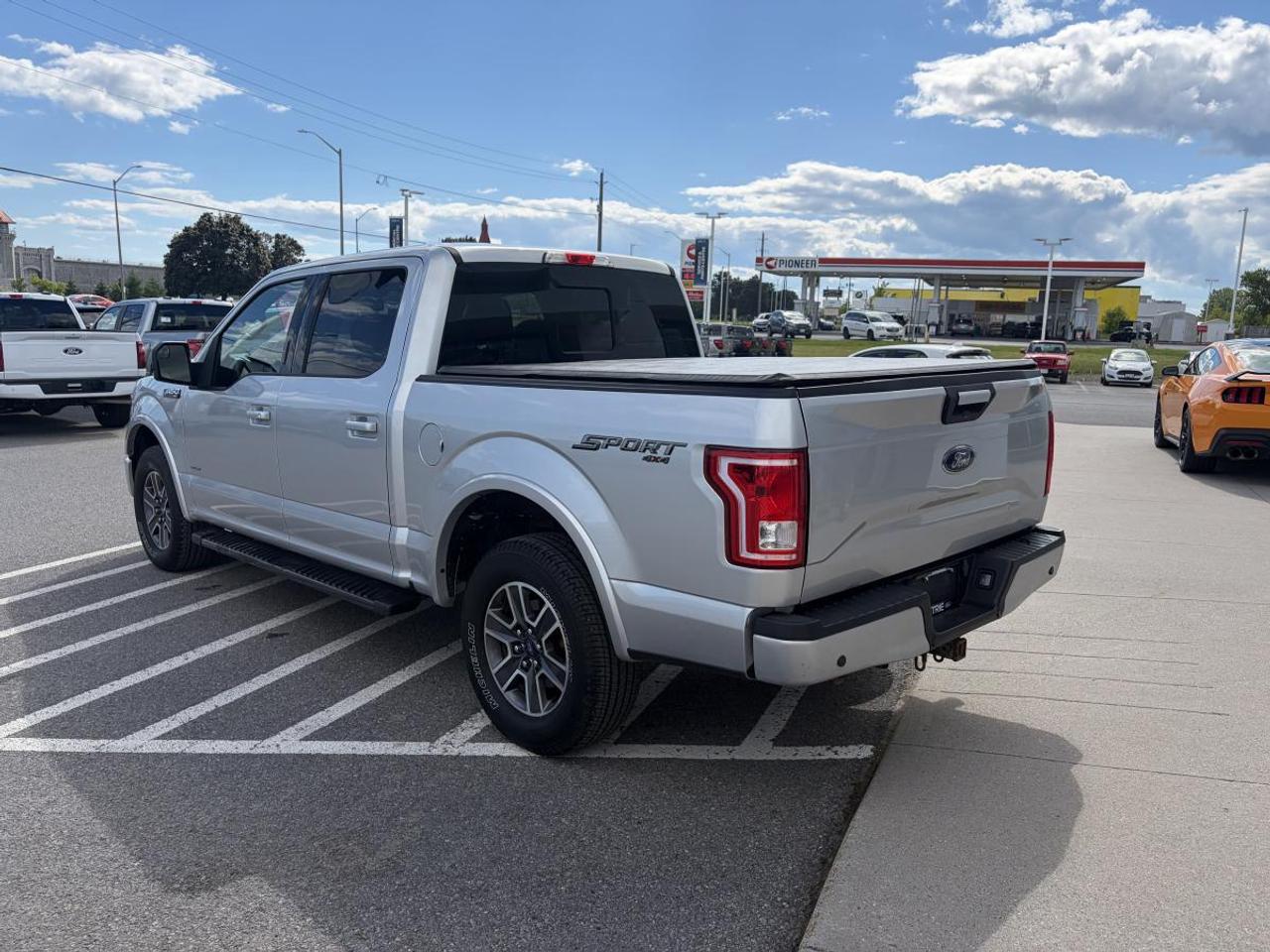 2017 Ford F-150 XLT Photo