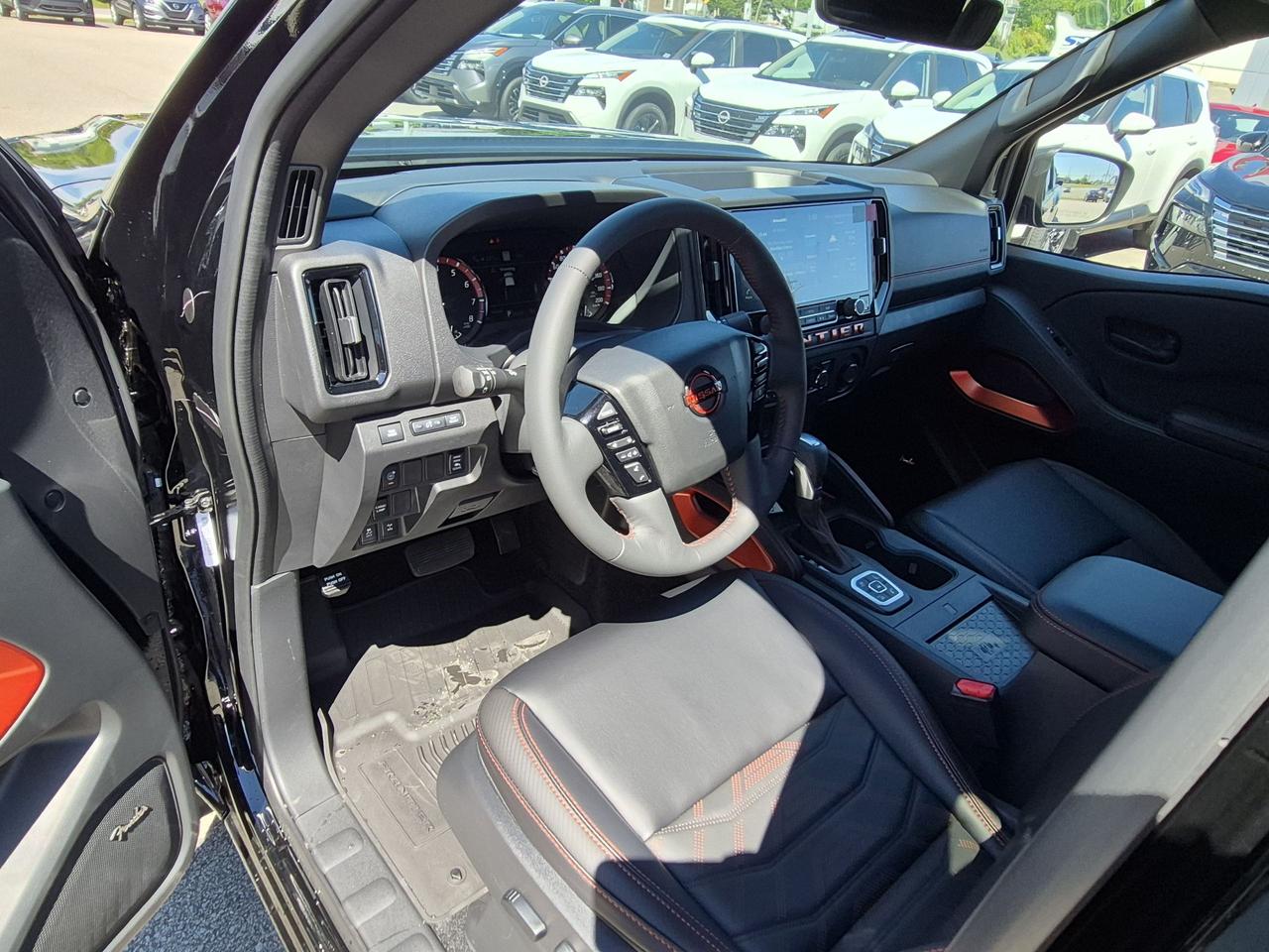 2026 Nissan Frontier Crew Cab PRO-4X LUXURY LWB Photo