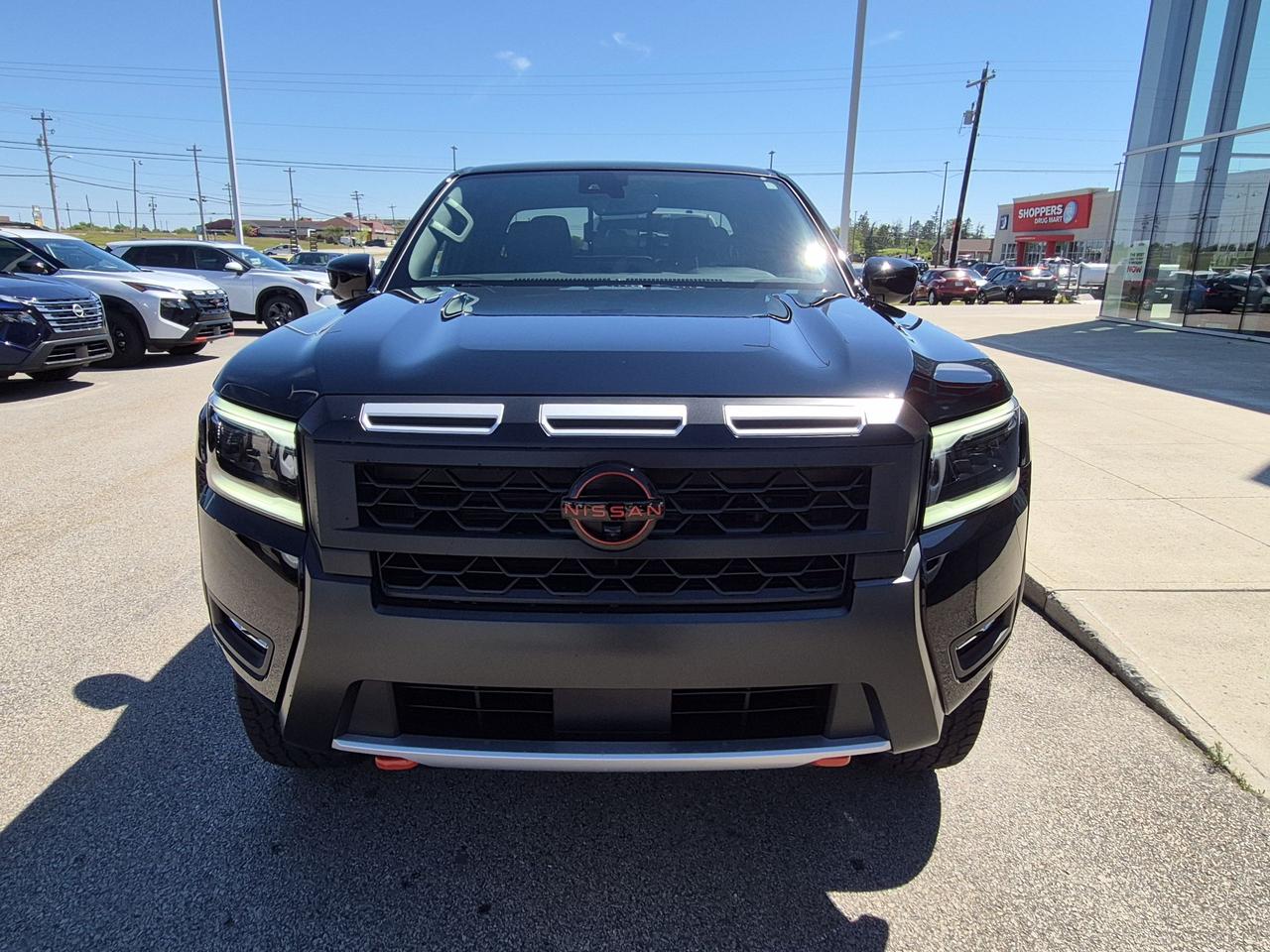 2026 Nissan Frontier Crew Cab PRO-4X LUXURY LWB Photo
