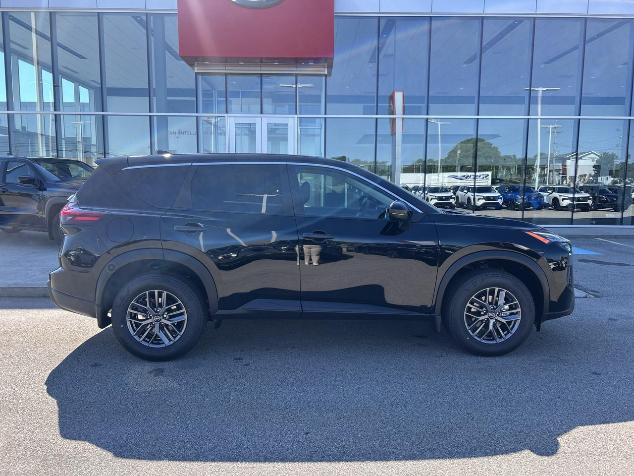 2026 Nissan Rogue S Photo