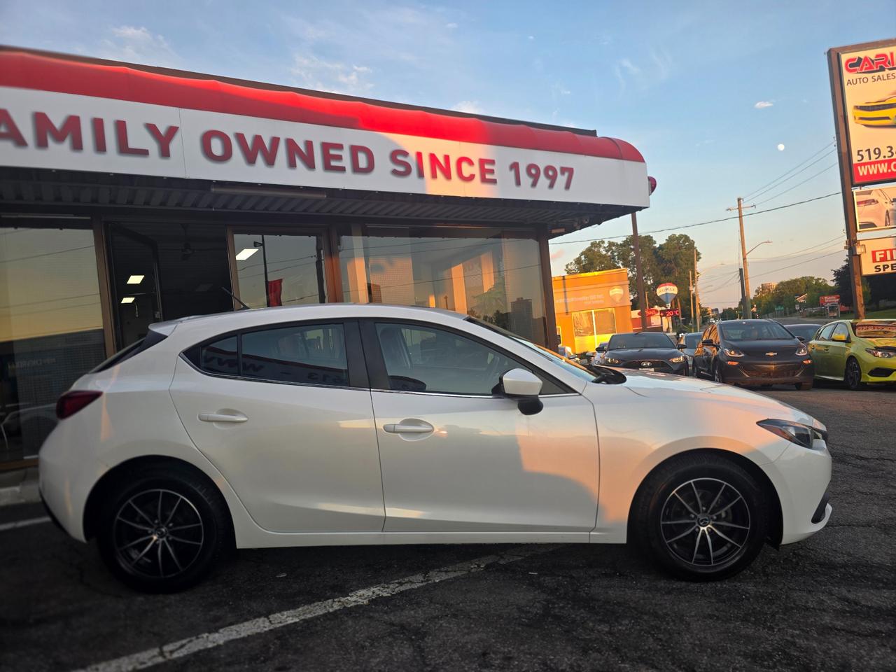 2016 Mazda MAZDA3 GS Sunroof | One Owner | Accident Free | Dealer Maintained Photo