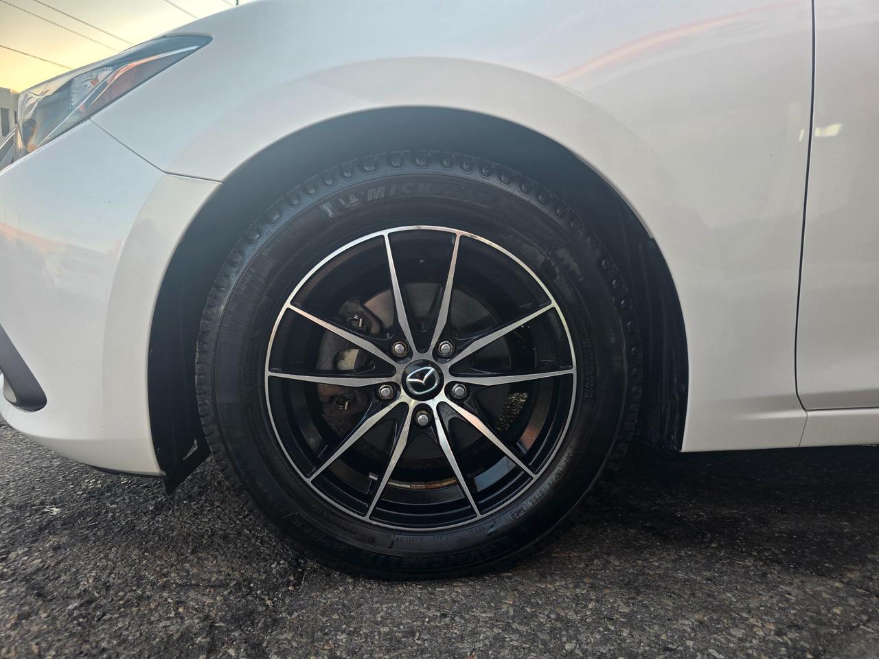 2016 Mazda MAZDA3 GS Sunroof | One Owner | Accident Free | Dealer Maintained Photo