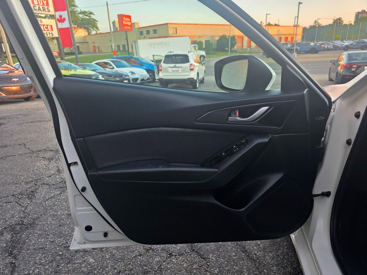 2016 Mazda MAZDA3 GS Sunroof | One Owner | Accident Free | Dealer Maintained Photo
