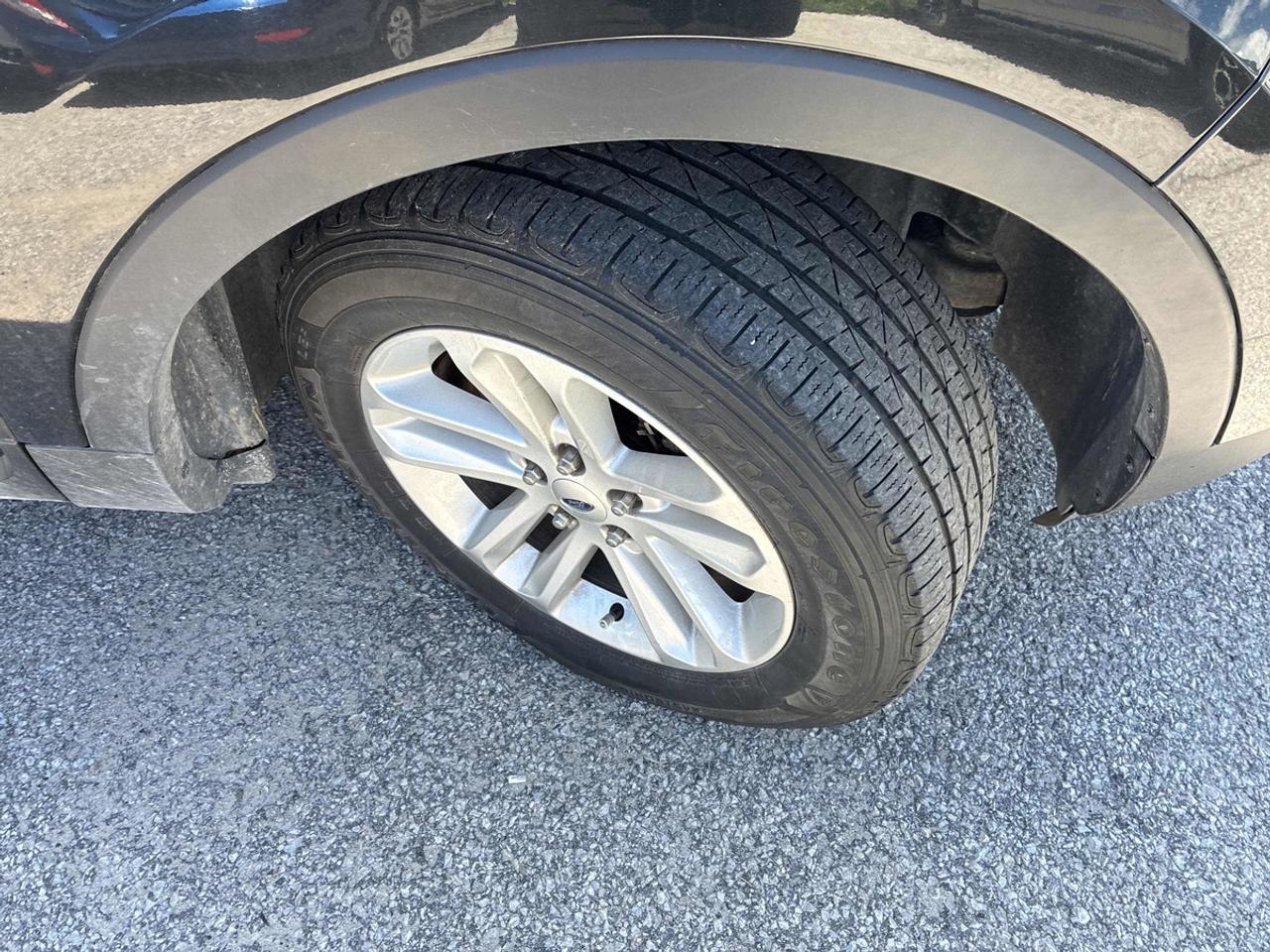 2014 Ford Explorer XLT - NO ACCIDENTS - TWO OWNERS Photo