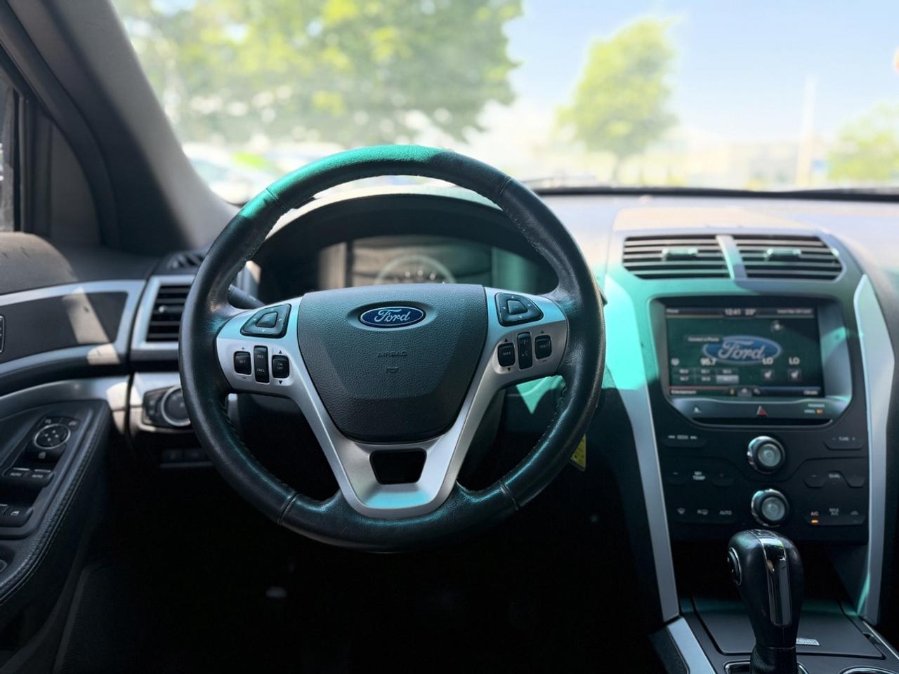 2014 Ford Explorer XLT - NO ACCIDENTS - TWO OWNERS Photo