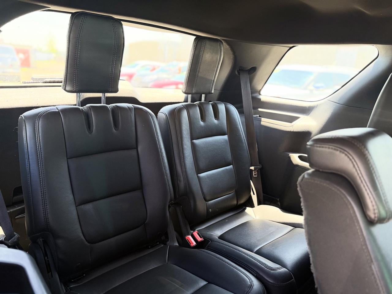 2014 Ford Explorer XLT - NO ACCIDENTS - TWO OWNERS Photo