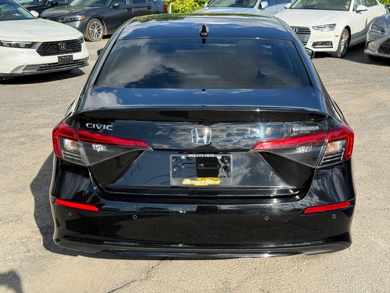 2022 Honda Civic Touring Photo