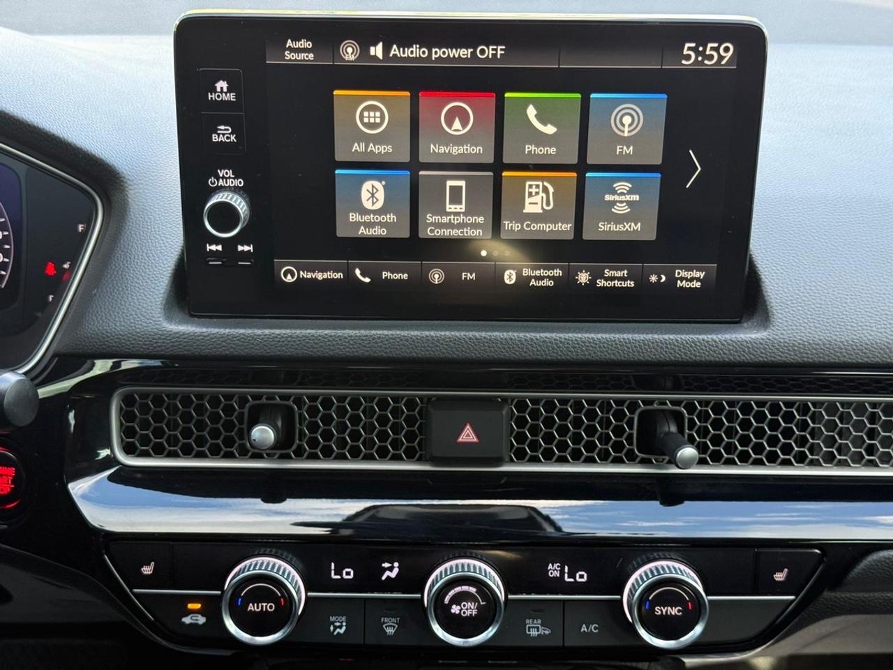 2022 Honda Civic Touring Photo