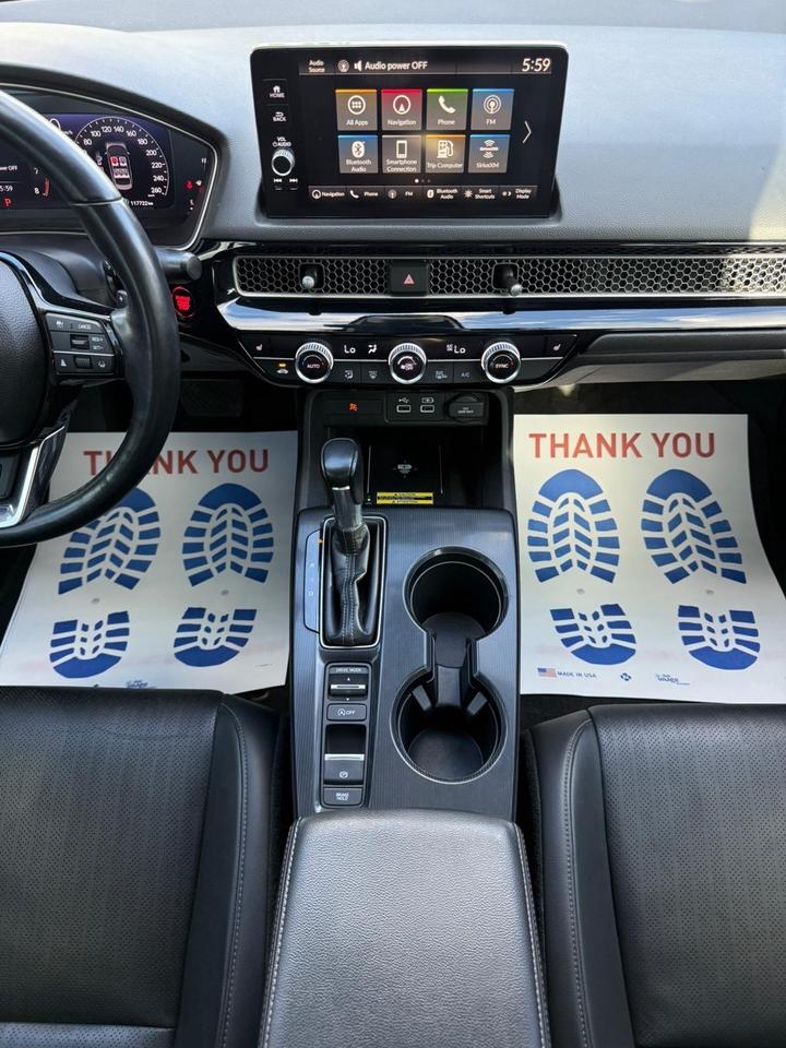 2022 Honda Civic Touring Photo