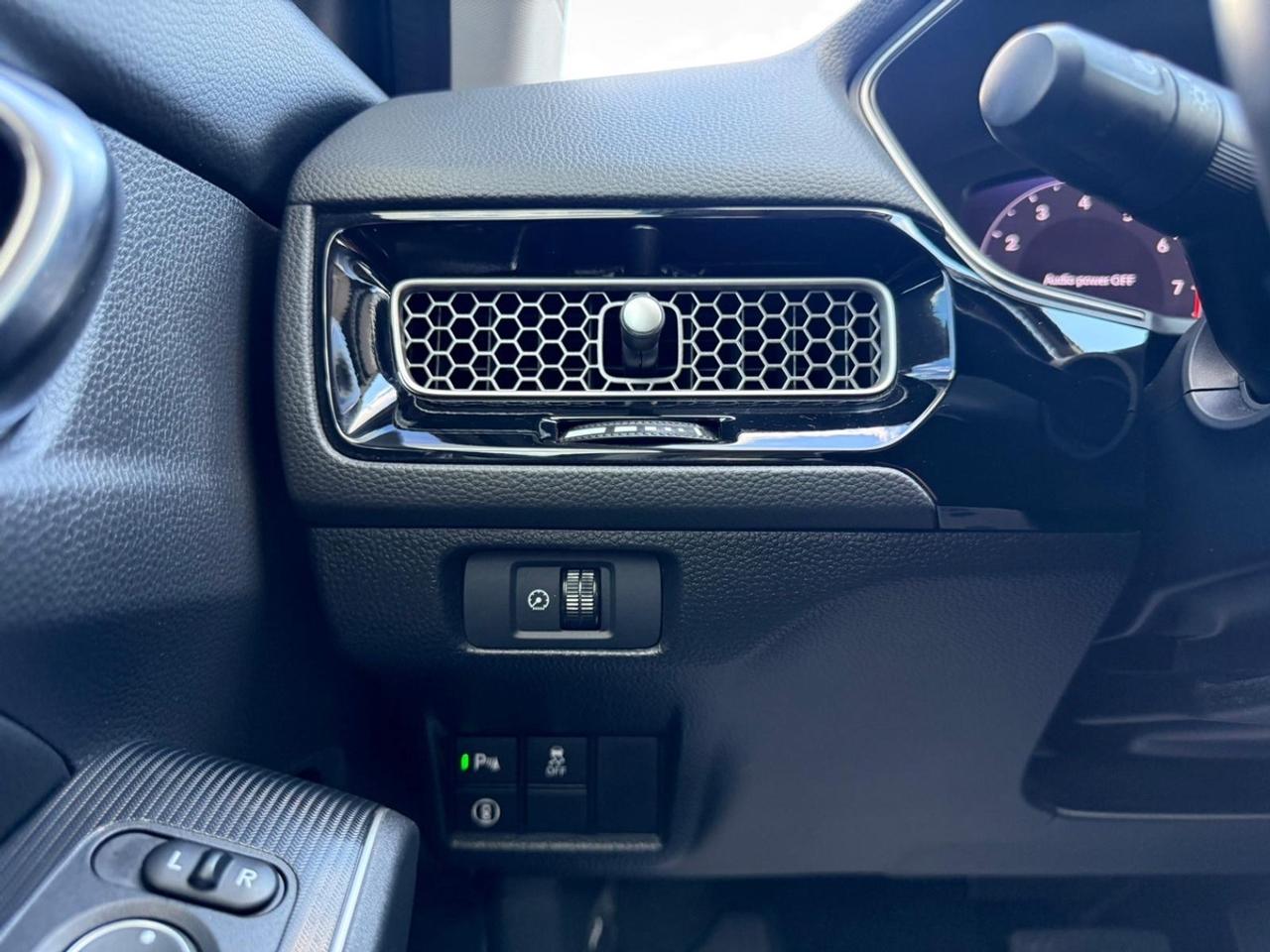 2022 Honda Civic Touring Photo