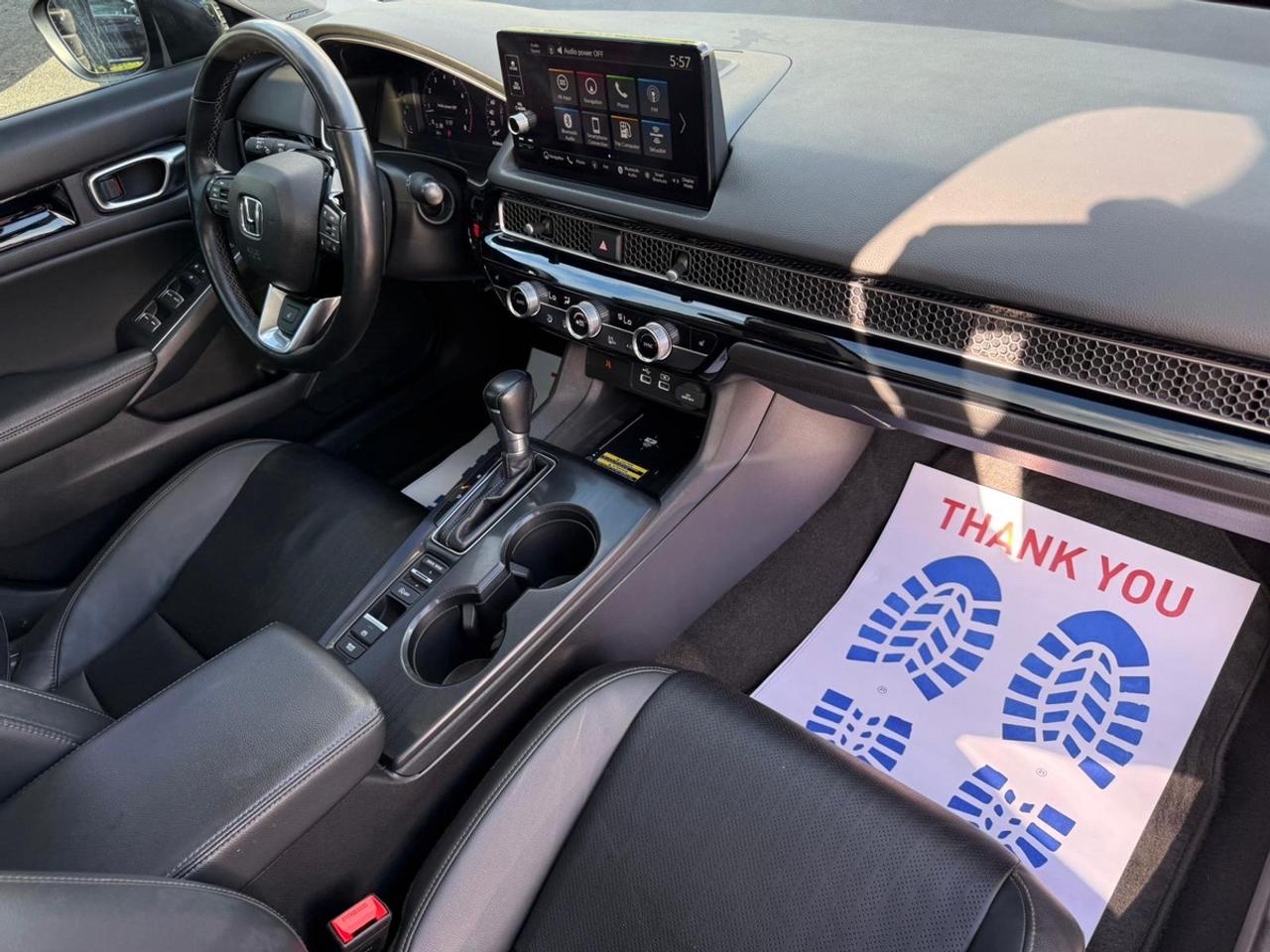 2022 Honda Civic Touring Photo