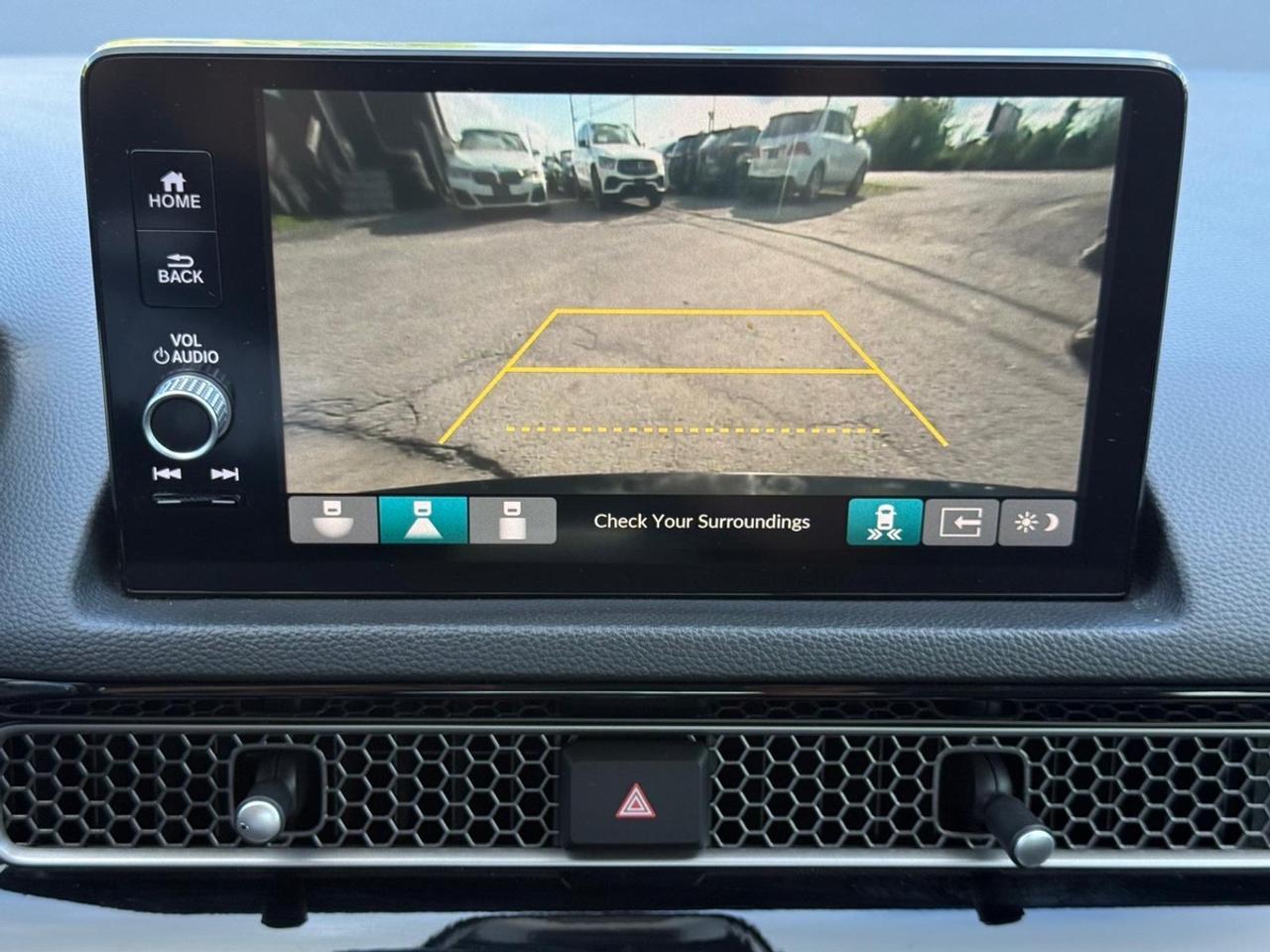2022 Honda Civic Touring Photo