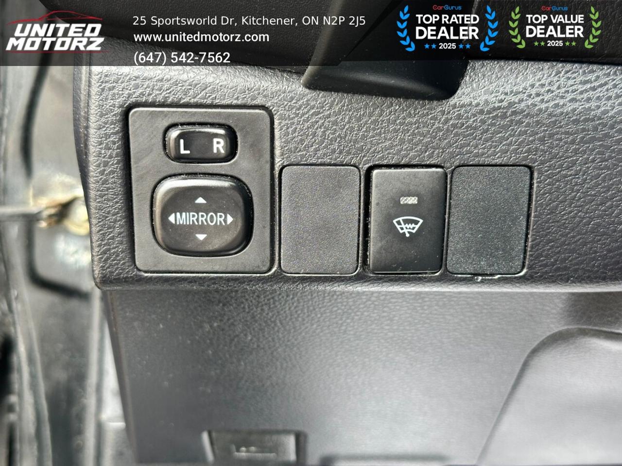 2017 Toyota Corolla LE ~SAFETY CERTIFIED~ NO ACCIDENTS~ 18 SERVICE REC Photo