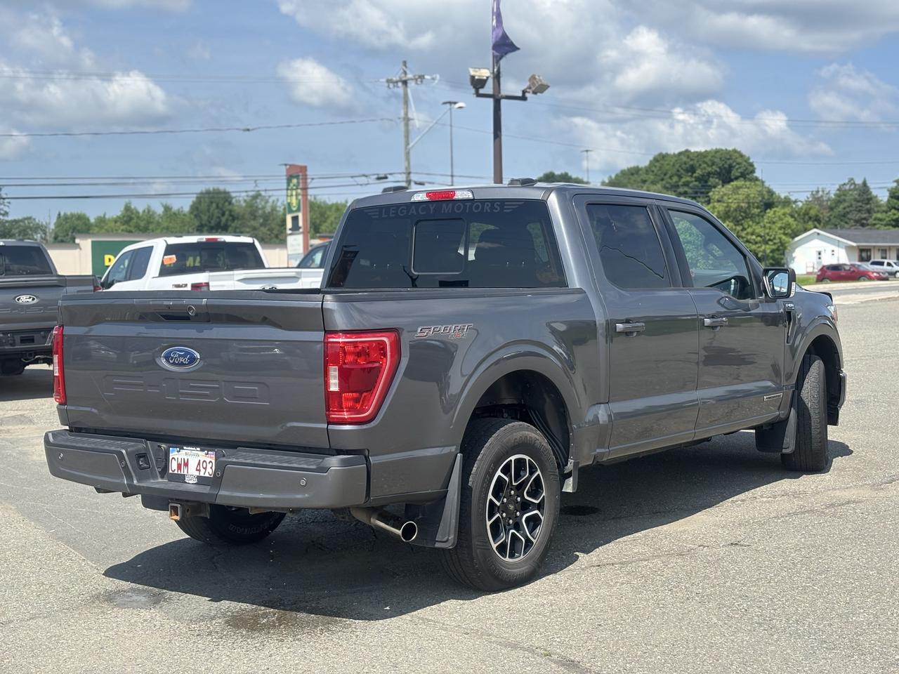2022 Ford XL 4WD SUPERCREW 5.5' BOX NEW, 44H Photo3