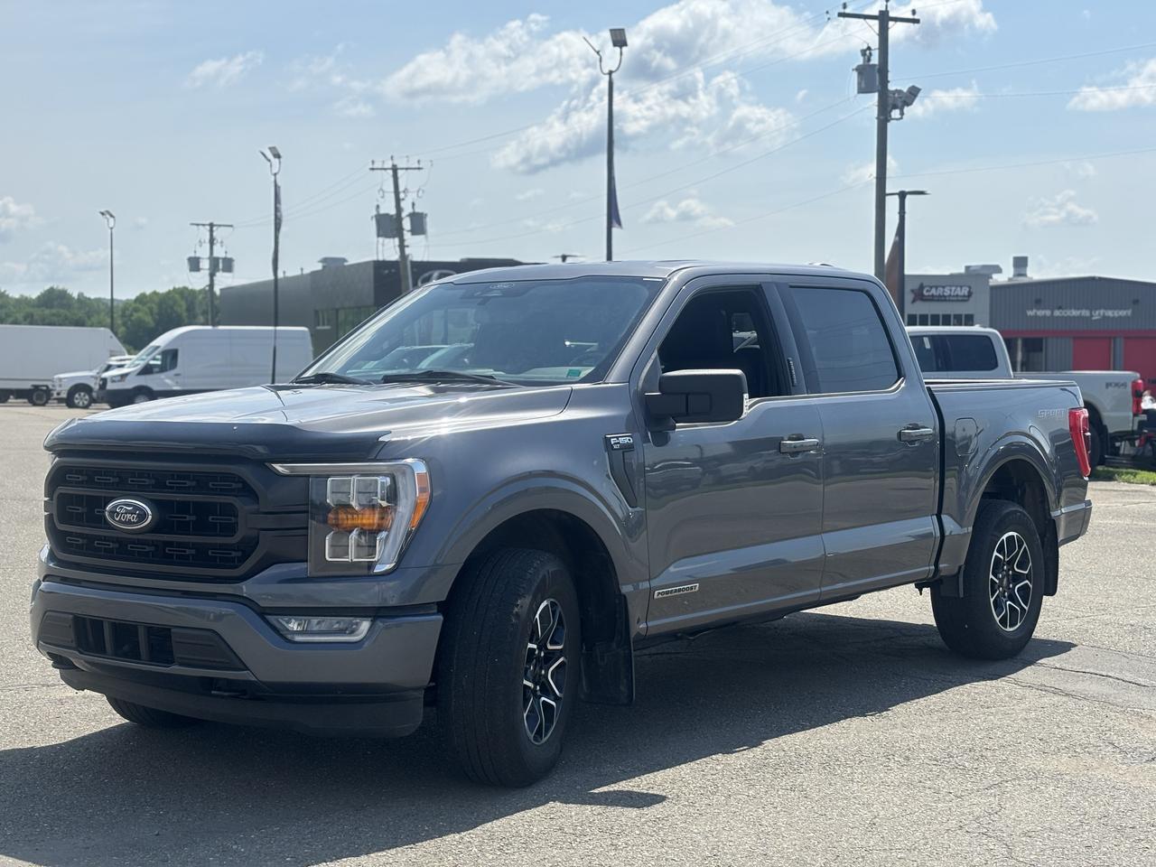 2022 Ford XL 4WD SUPERCREW 5.5' BOX NEW, 44H Photo1