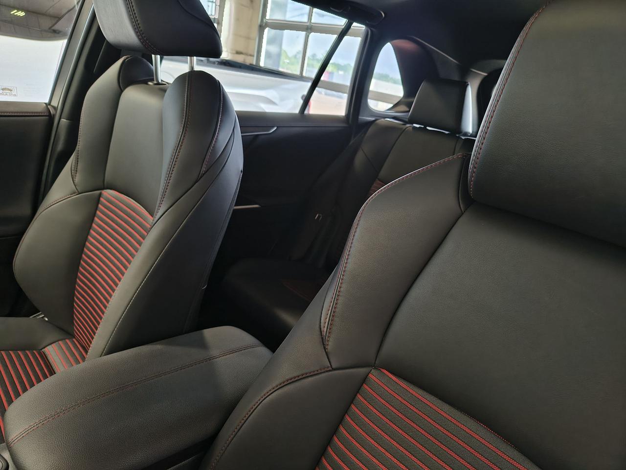 2023 Toyota RAV4 Plug-In Hybrid XSE Photo0
