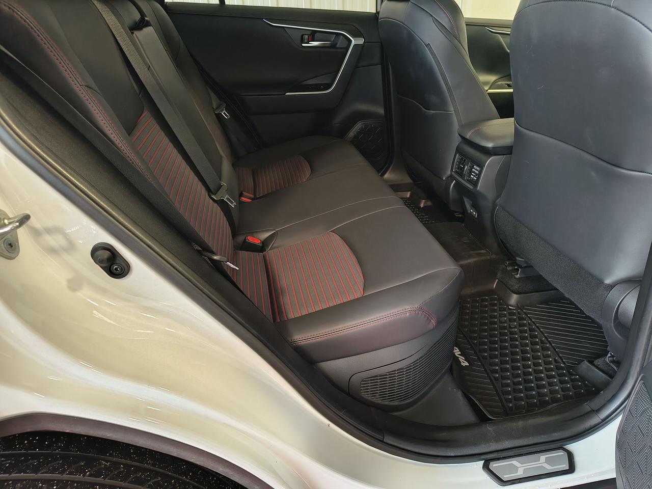 2023 Toyota RAV4 Plug-In Hybrid XSE Photo0