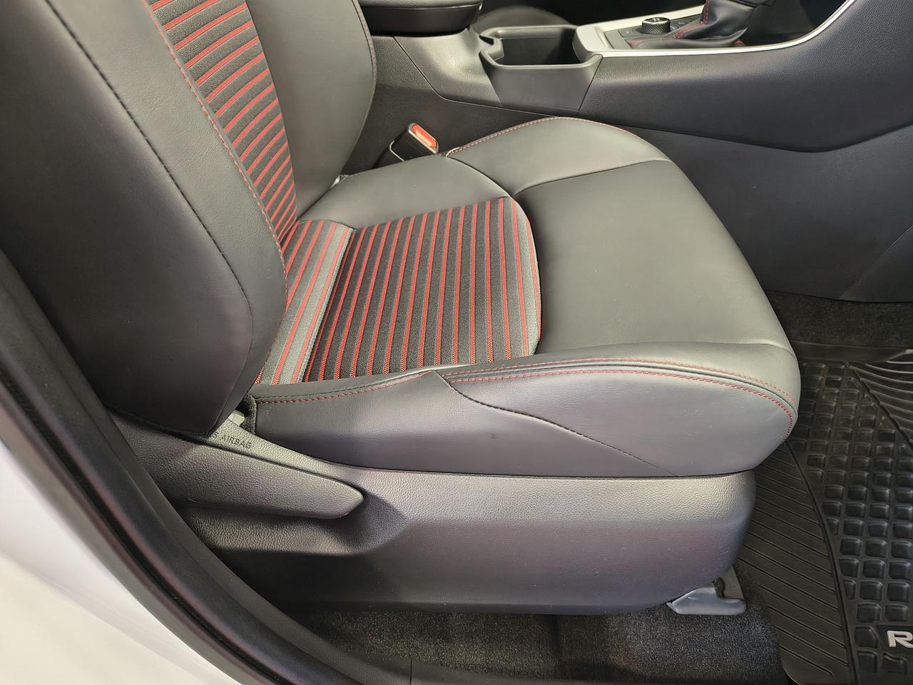 2023 Toyota RAV4 Plug-In Hybrid XSE Photo