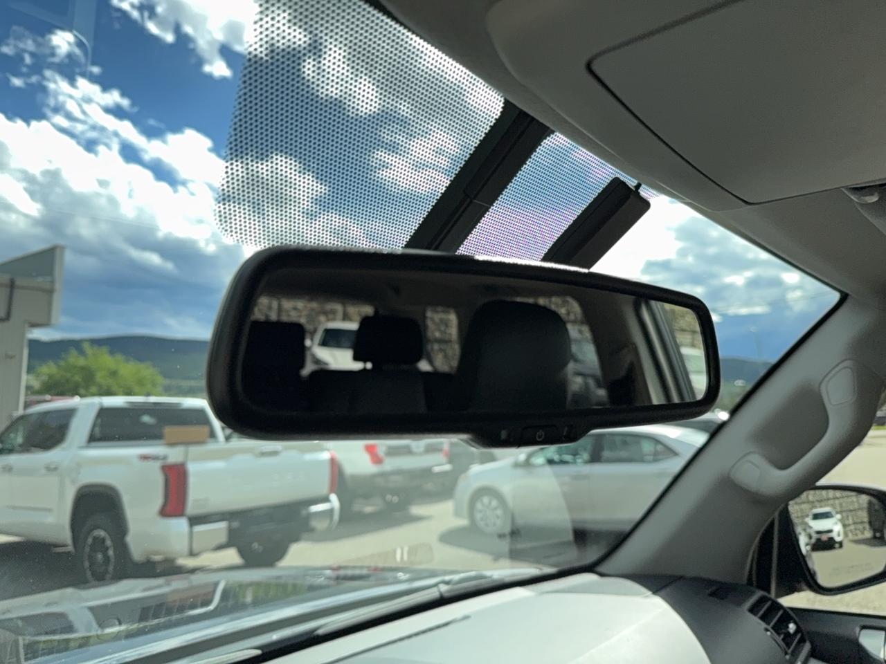 2019 Toyota 4Runner SR5 Photo