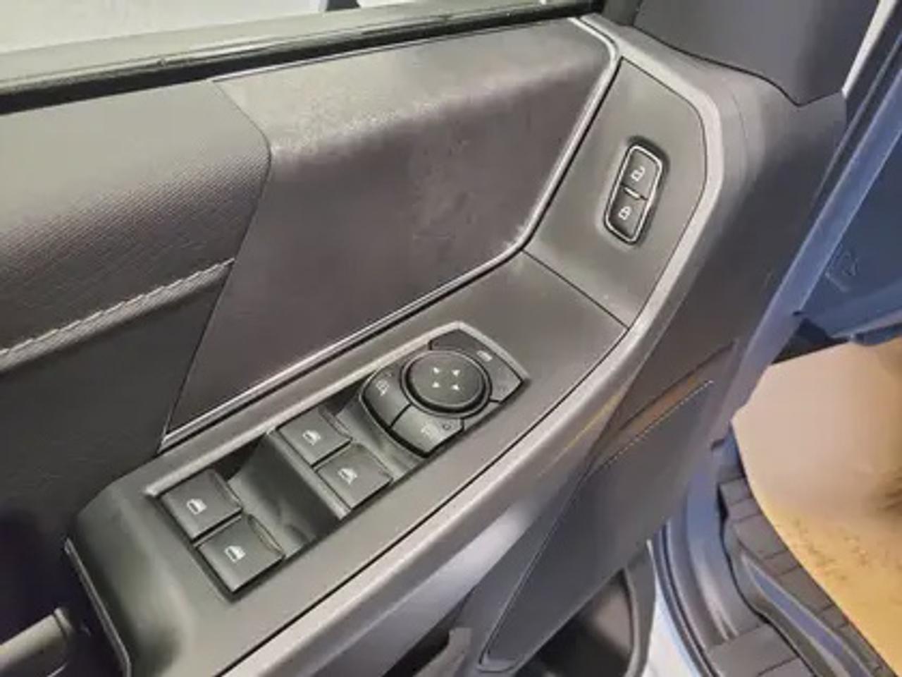 14323985.822301506