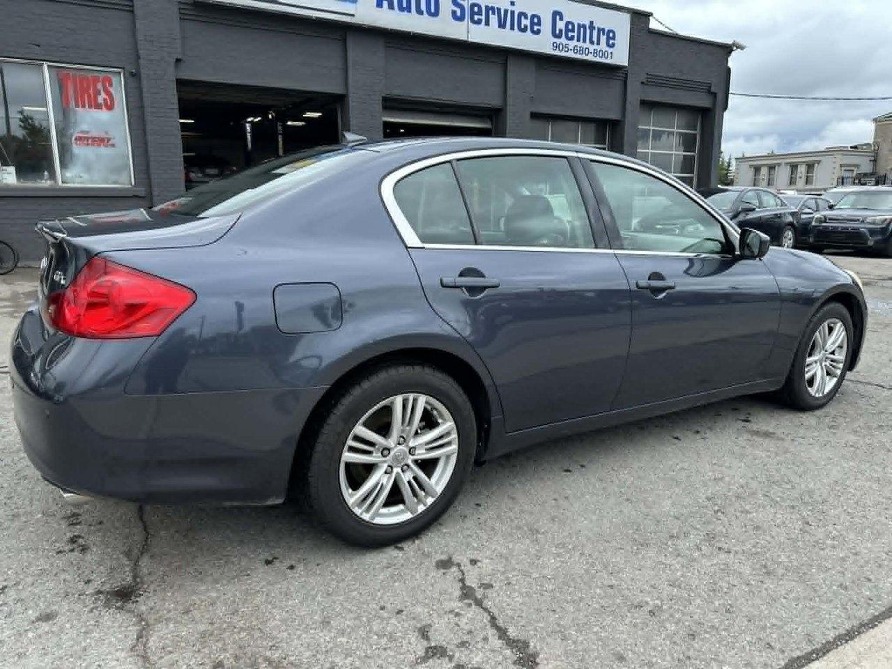 2010 Infiniti G37 Sedan x Photo