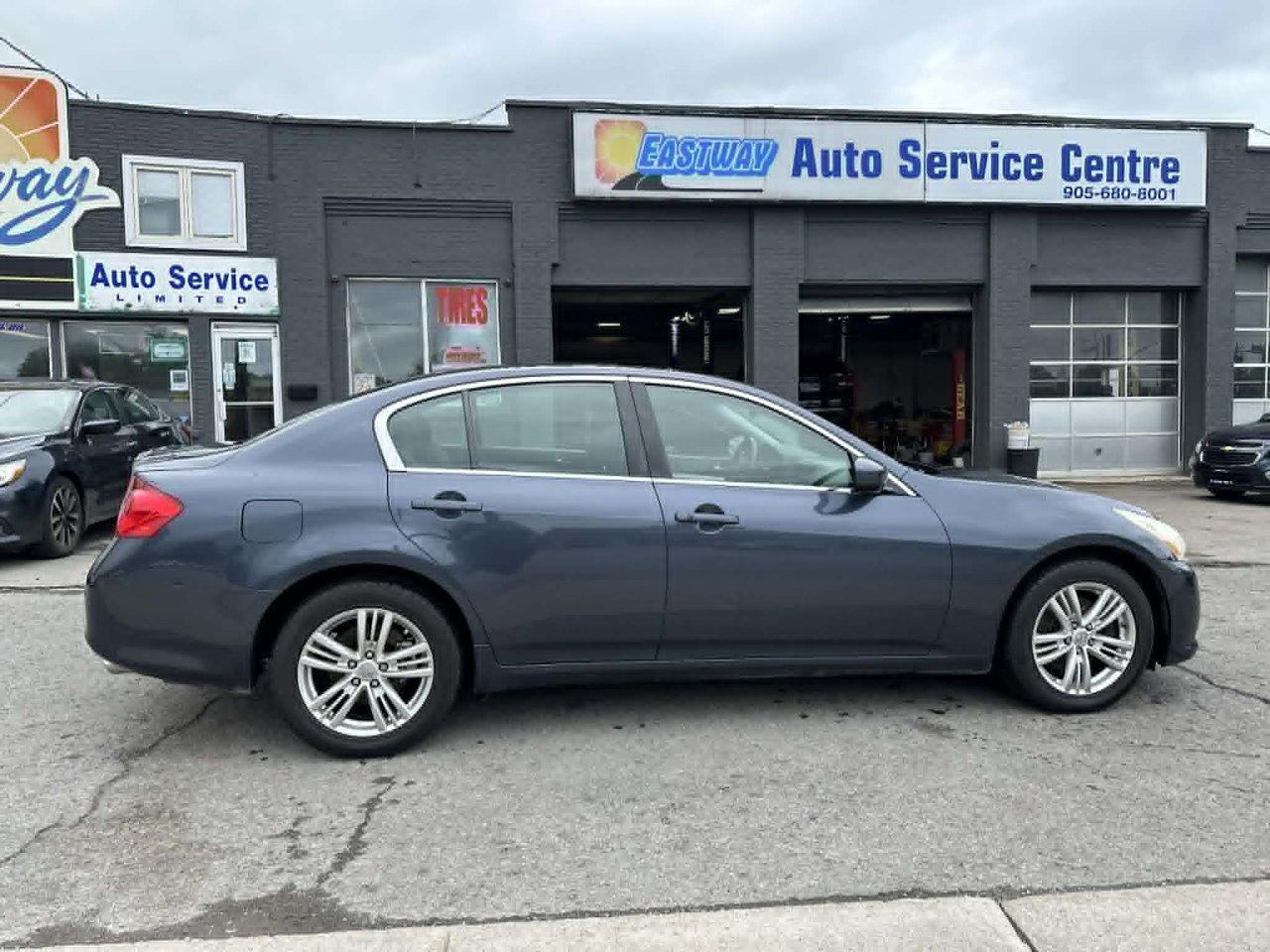 2010 Infiniti G37 Sedan x Photo