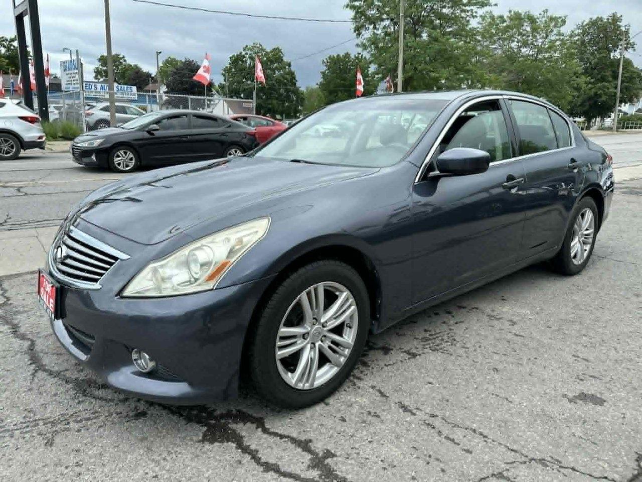 2010 Infiniti G37 Sedan x Photo