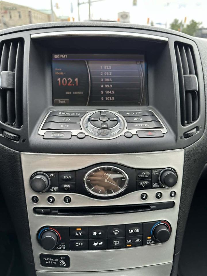 2010 Infiniti G37 Sedan x - Photo #17