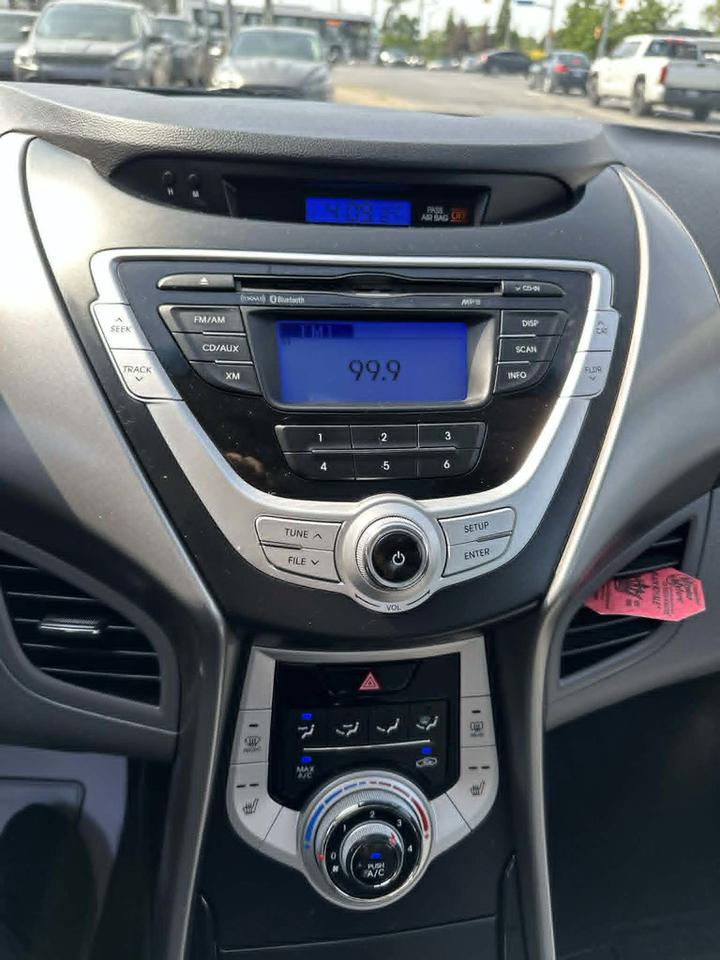 2012 Hyundai Elantra GLS - Photo #16