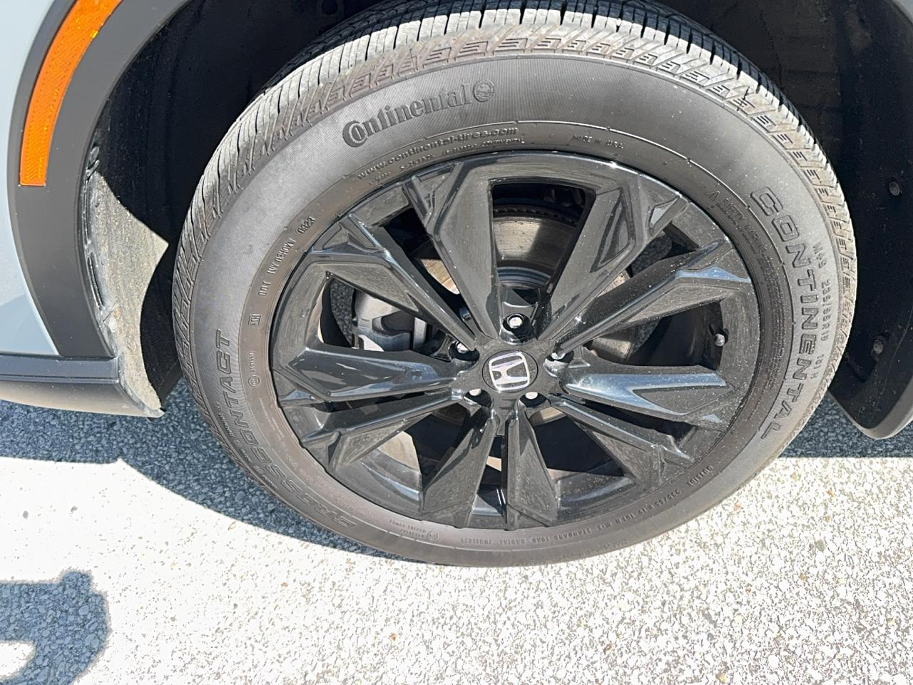 2023 Honda CR-V Hybrid Touring Hybrid 4WD Photo