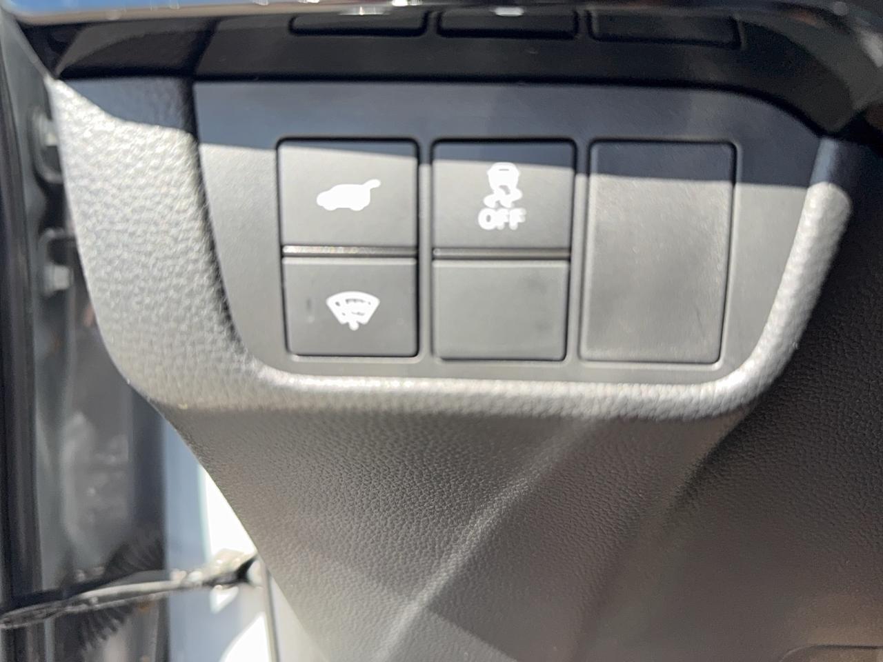 2023 Honda CR-V Hybrid Touring Hybrid 4WD Photo
