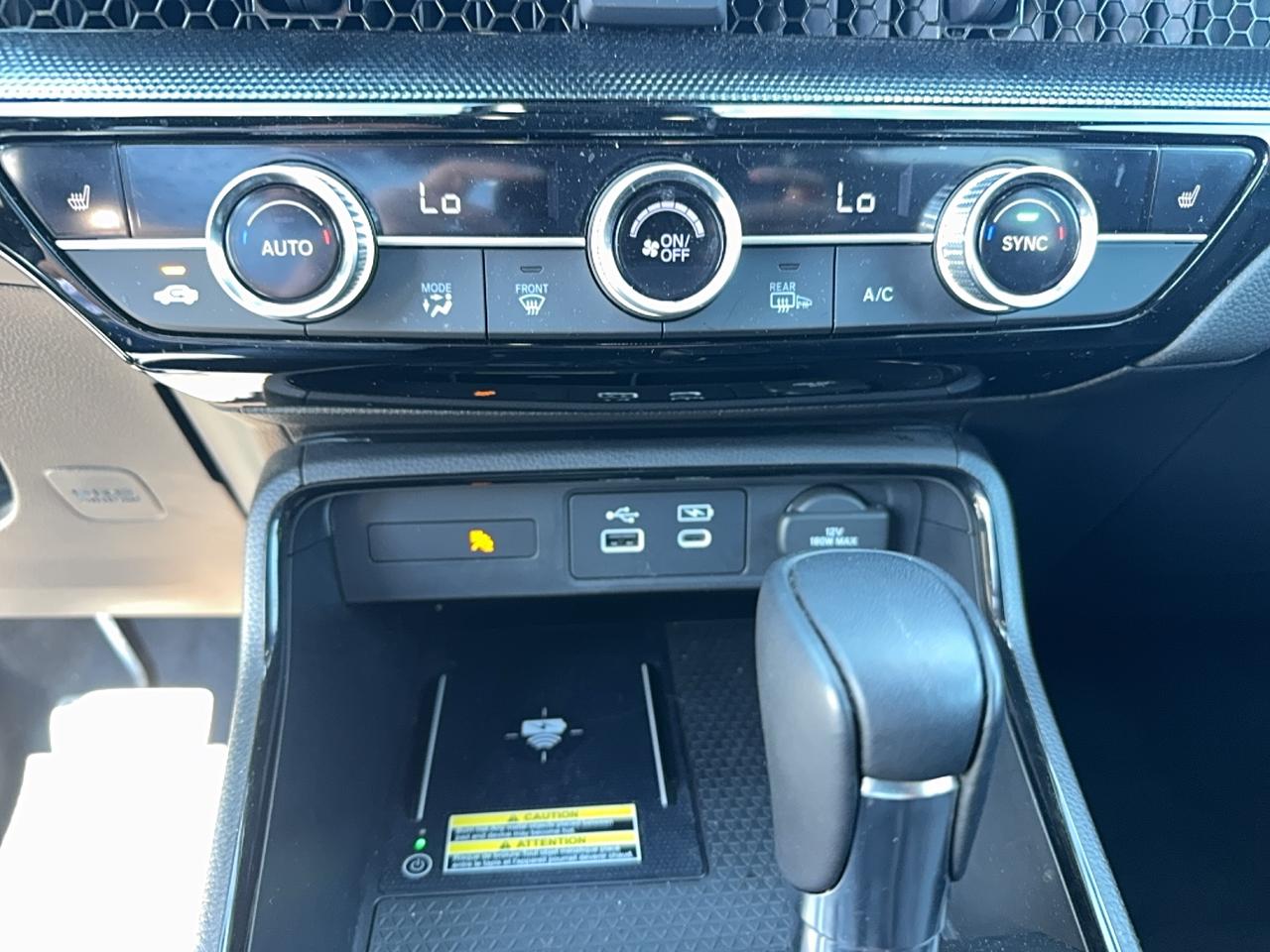 2023 Honda CR-V Hybrid Touring Hybrid 4WD Photo