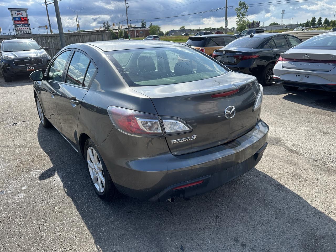 2010 Mazda MAZDA3 AS IS SPECIAL, GX, MANUAL, RUNS DRIVES WELL Photo