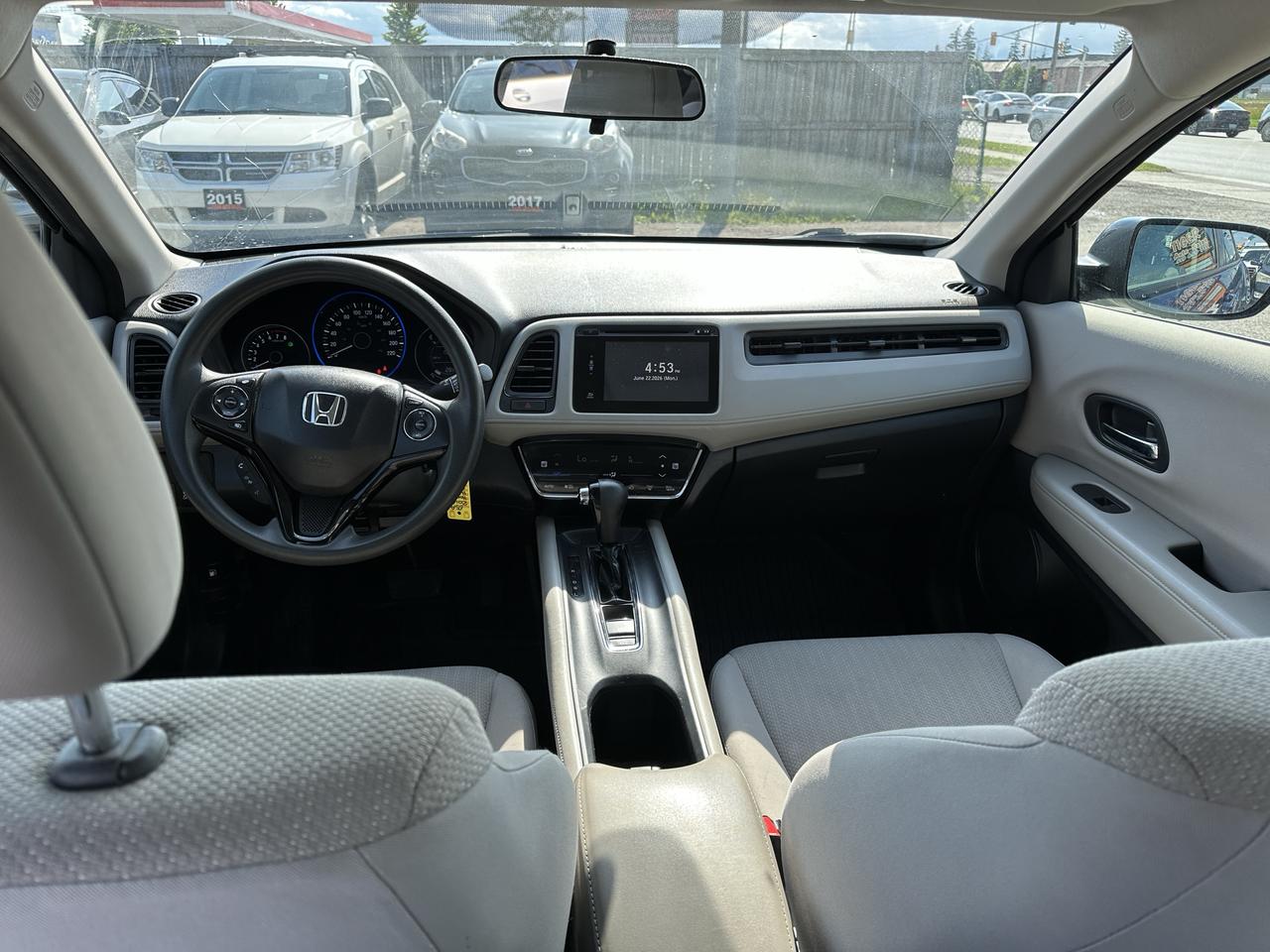2016 Honda HR-V LX, WELL MAINTAINED, FUEL EFFICENT, CERTIFIED Photo