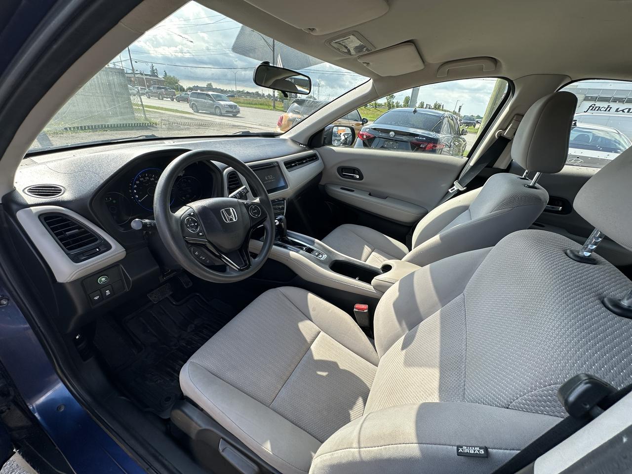 2016 Honda HR-V LX, WELL MAINTAINED, FUEL EFFICENT, CERTIFIED Photo